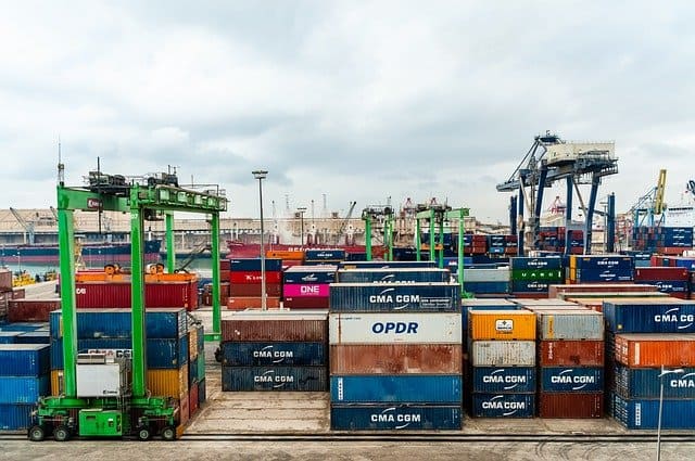 ¿Cuál es la diferencia entre los operadores de logística 3PL y 4PL?