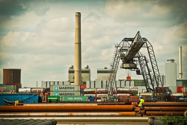 ¿Qué es la logística industrial?